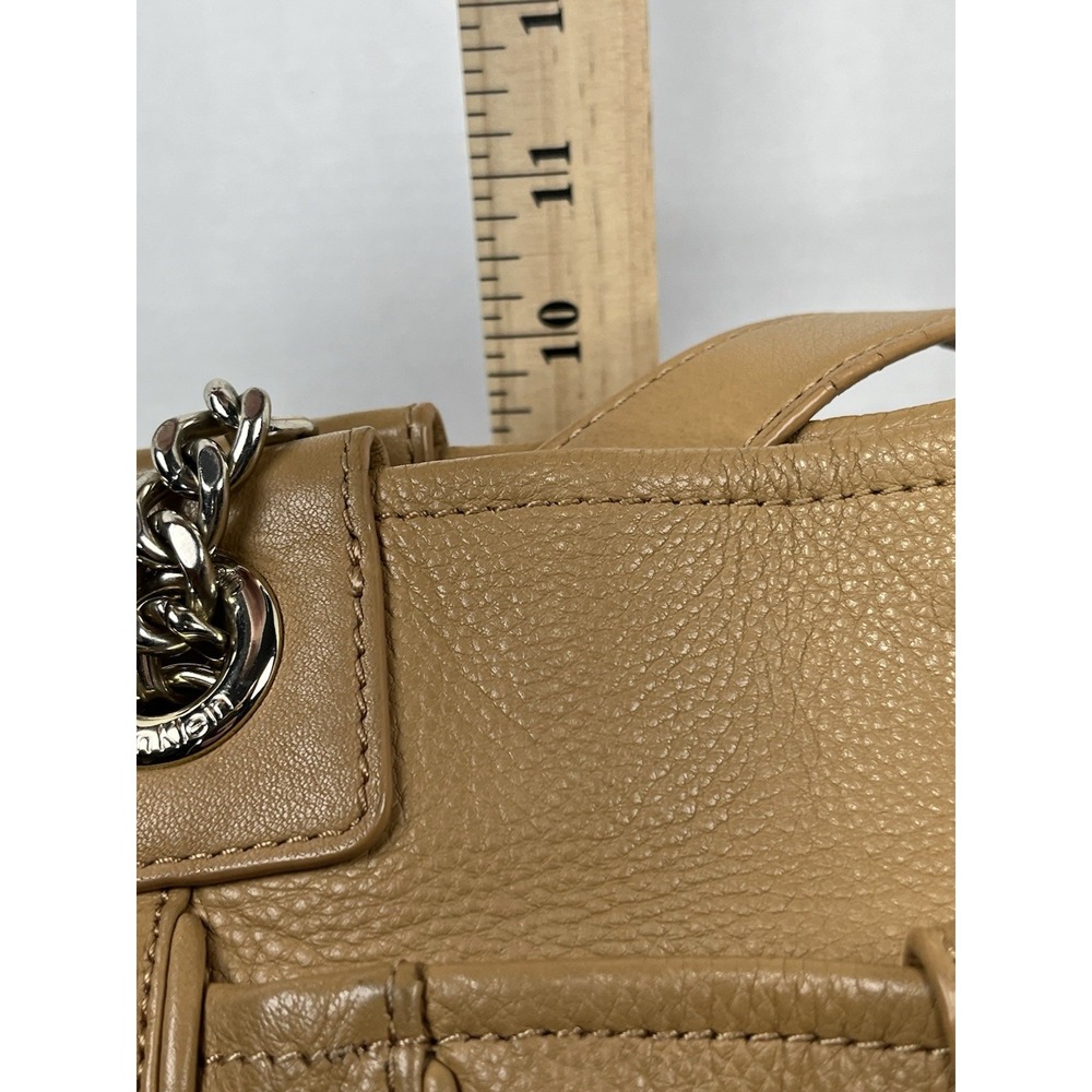 Calvin Klein Womens Leather Tote Purse Tan TurnLock Pocket Minimalist Half Chain - Picture 9 of 11